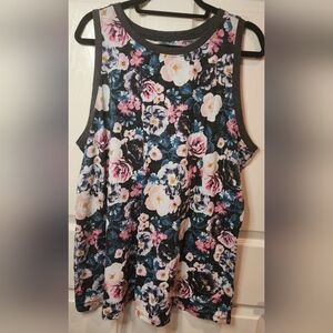 Torrid Floral Sleeveless Women's Tank Top Size 3